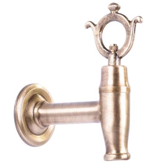 mosadzny bronzovy zahradny kohutik hadice hadica zahradna studna klasicky mrazuvzdorny zahrada vonkajsi fontanka voda rustikalny mediteranske kohutiky vonkajsie lameridiana zariadenie obchod budapest.jpg